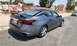 نيسان ألتيما